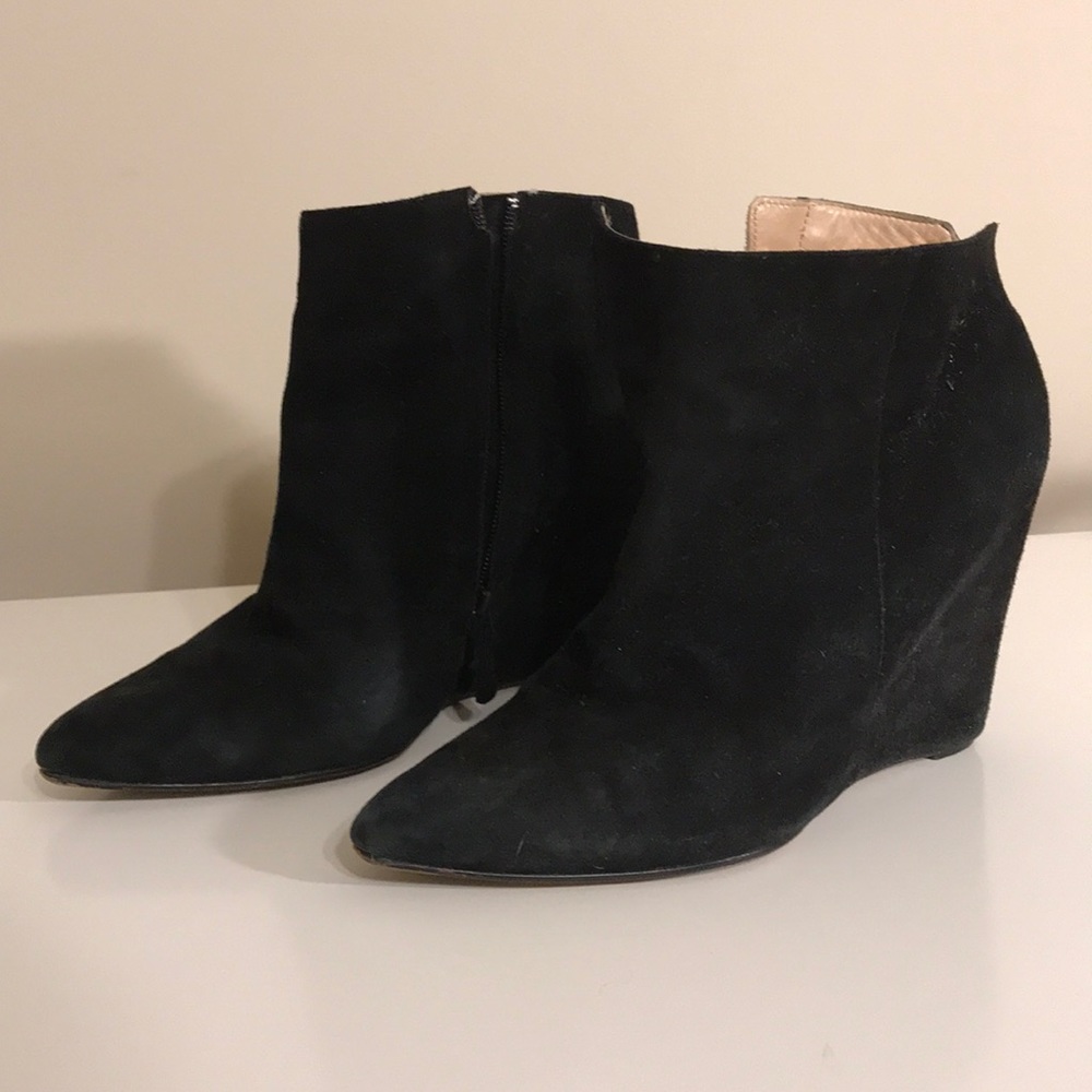 Suede bootie